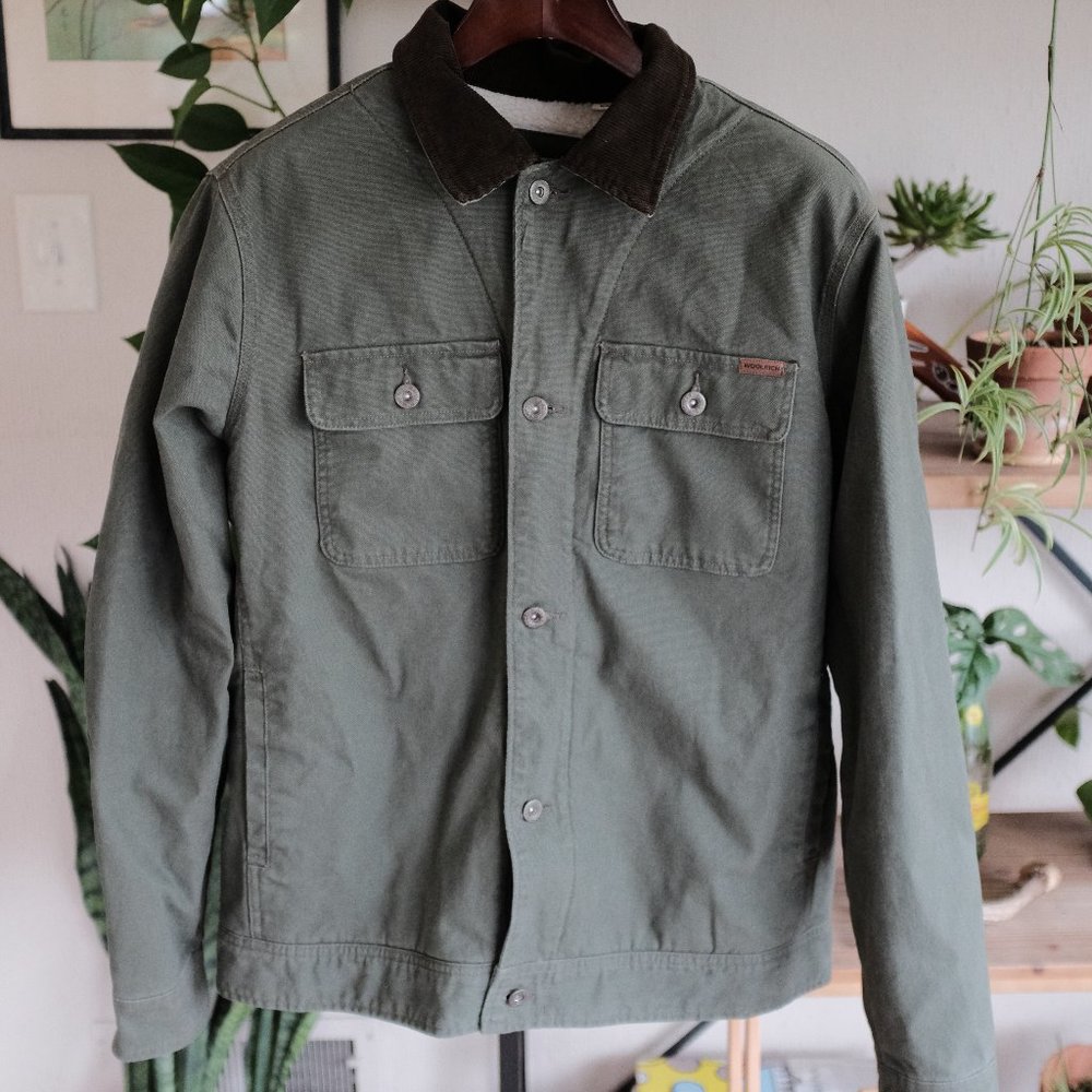 VTG Woolrich Sherpa Lined Chore Coat Olive Green Corduroy Collar